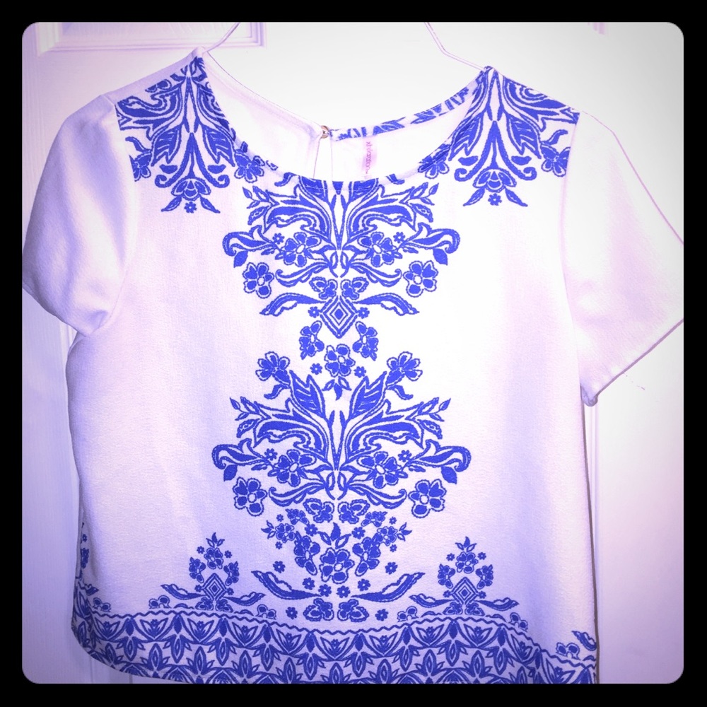 Beautiful Blue and White Blouse
